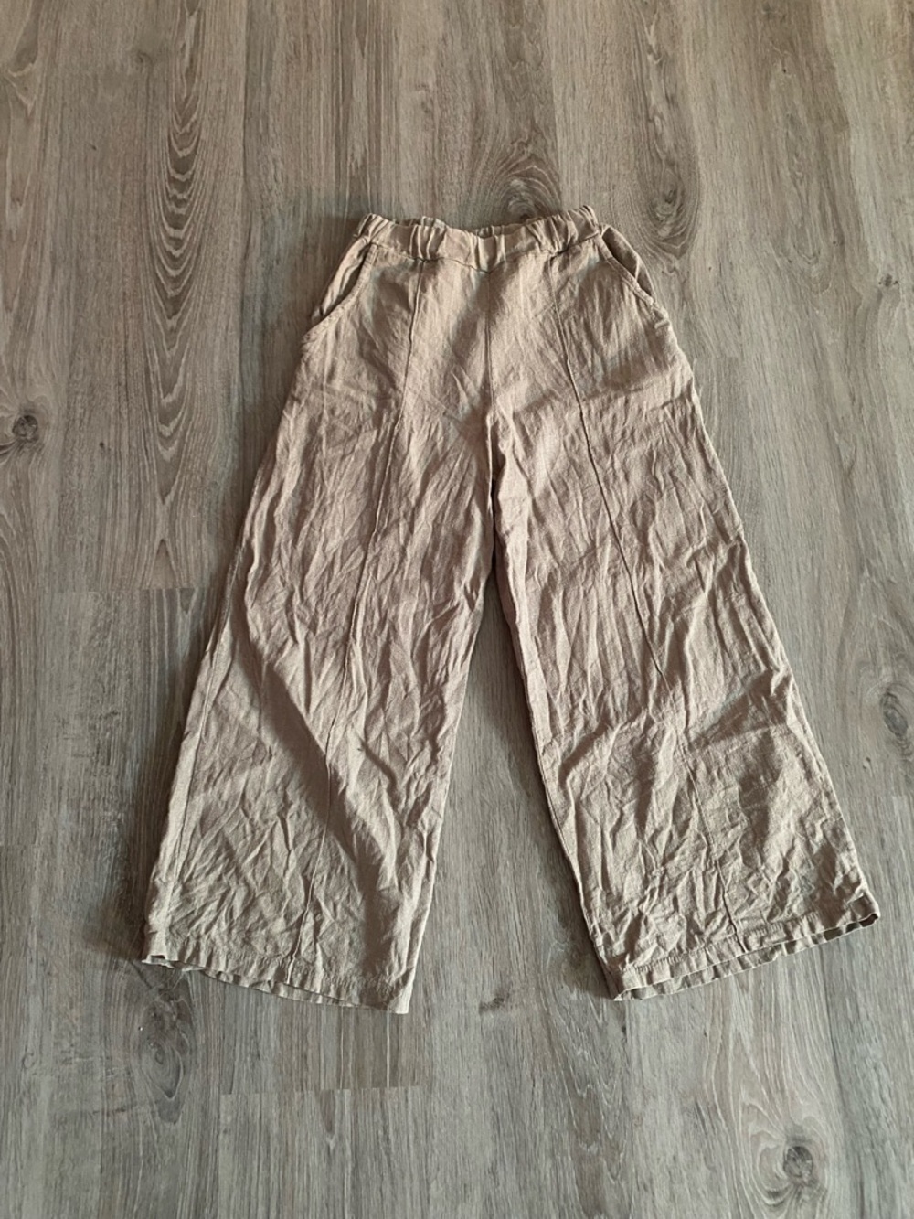 Wide Leg Linen Gachos Pants in Light Olive
